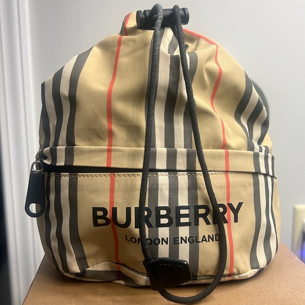 Burberry Icon Stripe Drawcord pouch